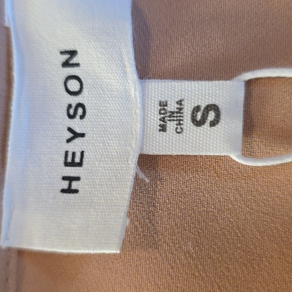 Heyson Tan Mini Babydoll  Dress NWT Size Small - Picture 4 of 8